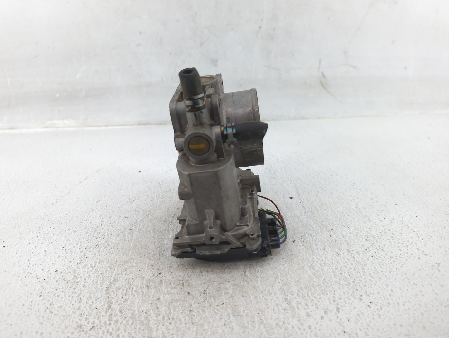 2013-2017 Honda Accord Throttle Body P/N:U38493163924 Fits Fits 2013 2014 2015 2016 2017 2018 2019 2020 2021 2022 OEM Used A