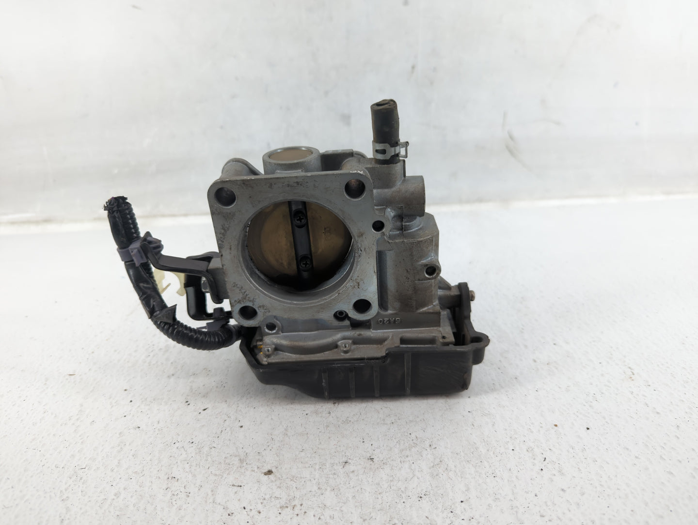 2013-2017 Honda Accord Throttle Body P/N:U38493153436 Fits Fits 2013 2014 2015 2016 2017 2018 2019 2020 2021 2022 OEM Used A