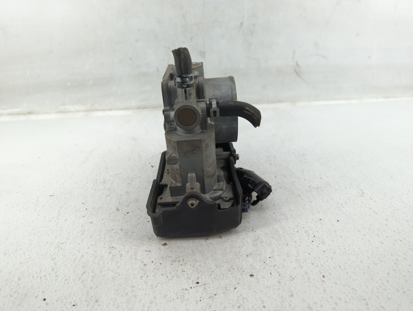2013-2017 Honda Accord Throttle Body P/N:U38493153436 Fits Fits 2013 2014 2015 2016 2017 2018 2019 2020 2021 2022 OEM Used A