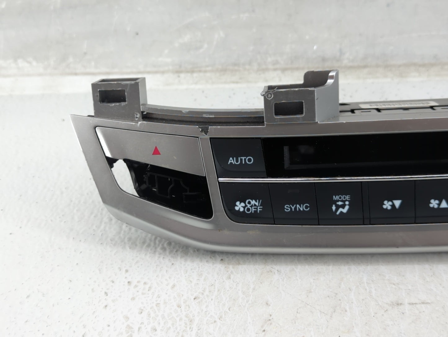 2013-2015 Honda Accord Climate Control Module Temperature AC/Heater Replacement P/N:79600T2FA411M1 Fits Fits 2013 2014 2015 