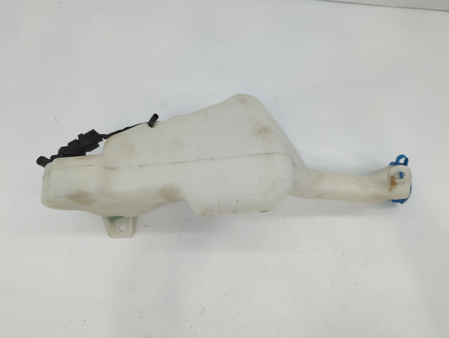 2013-2017 Honda Accord Windshield Washer Fluid Reservoir Bottle Oem - Oemusedautoparts1.com