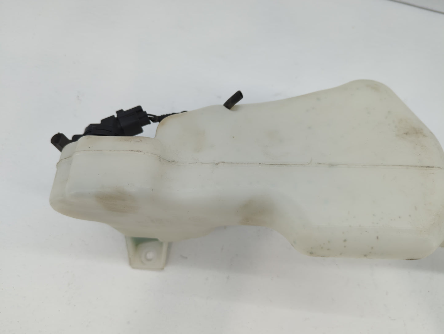 2013-2017 Honda Accord Windshield Washer Fluid Reservoir Bottle Oem - Oemusedautoparts1.com