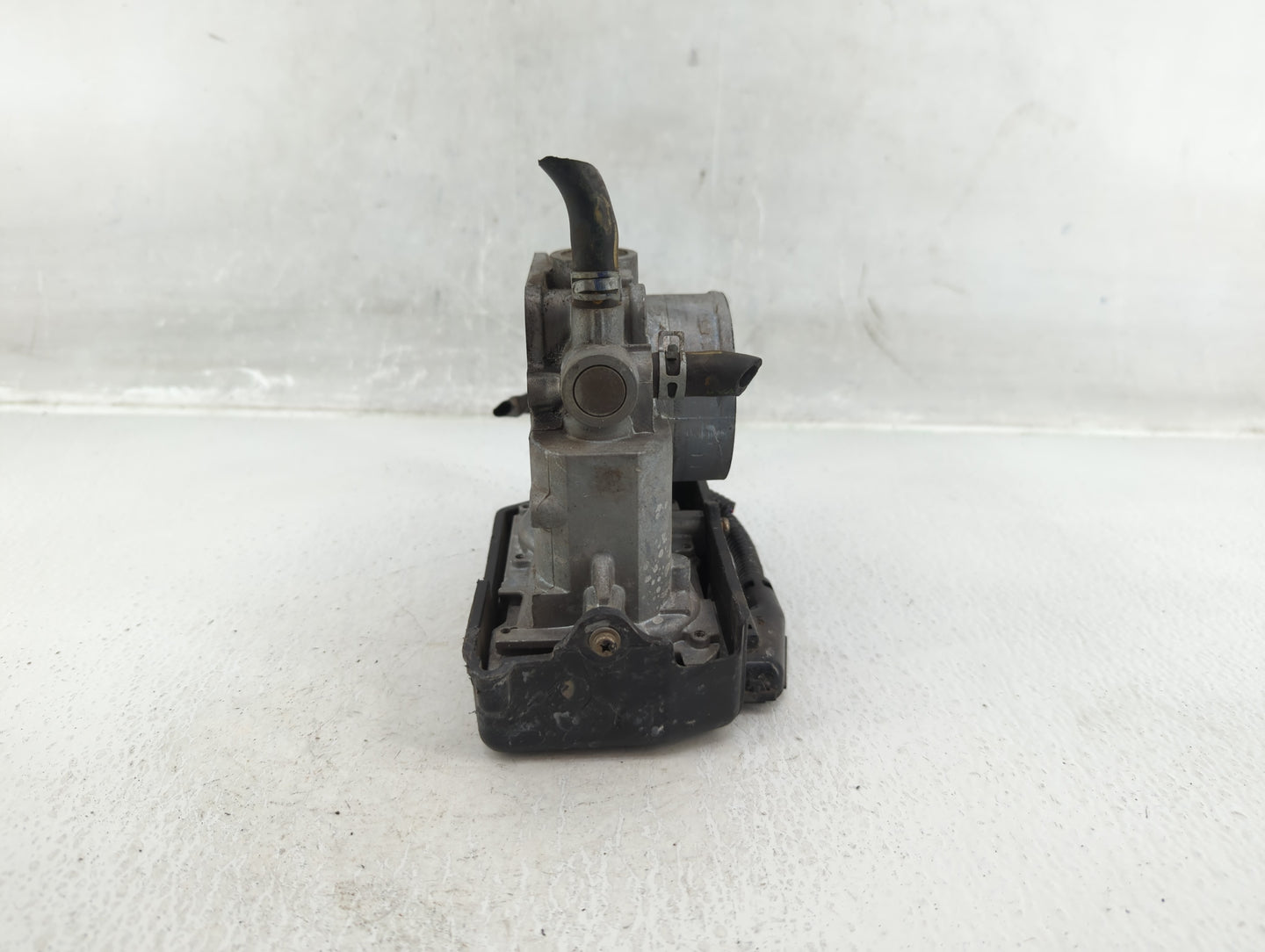 2013-2017 Honda Accord Throttle Body P/N:U38498158608 GMF4AS Fits Fits 2013 2014 2015 2016 2017 2018 2019 2020 2021 2022 OEM