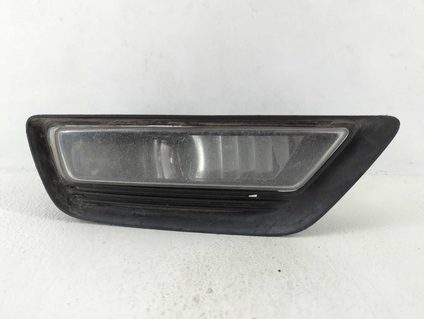 2014 Honda Accord Tail Light Assembly Passenger Right OEM P/N:UG10DZ A1 Fits OEM Used Auto Parts - Oemusedautoparts1.com