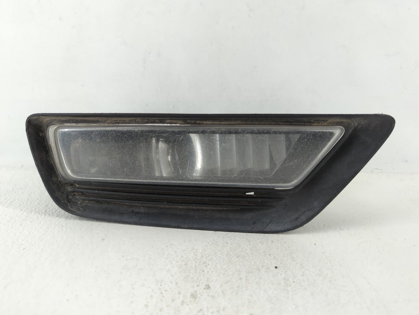 2014 Honda Accord Tail Light Assembly Passenger Right OEM P/N:UG10DZ A1 Fits OEM Used Auto Parts - Oemusedautoparts1.com
