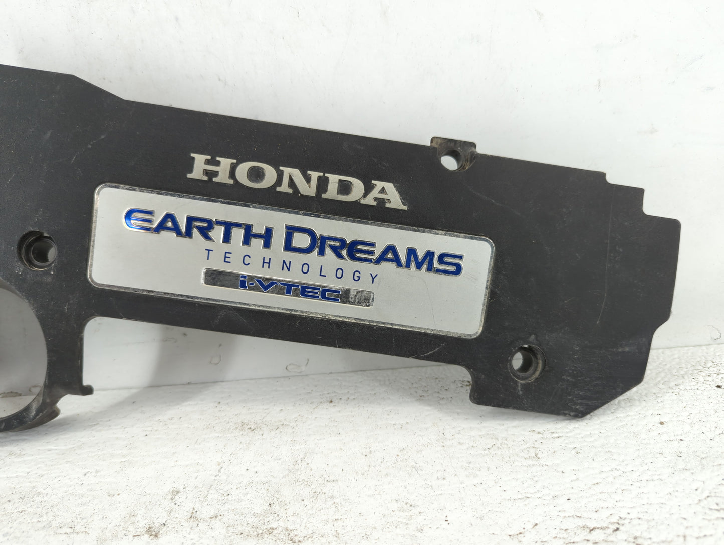 2014 Honda Accord Engine Cover 586372 - Oemusedautoparts1.com