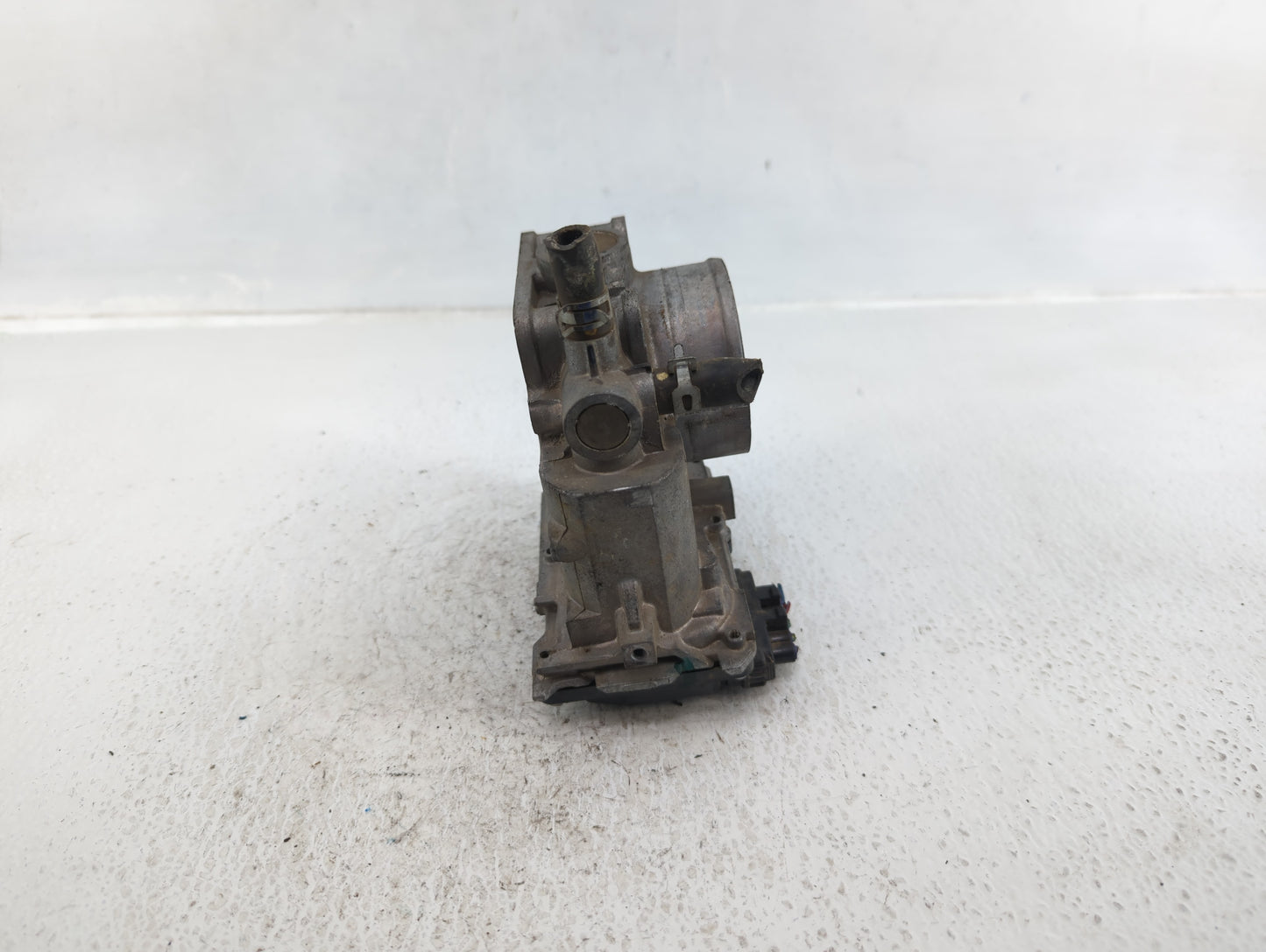 2013-2017 Honda Accord Throttle Body P/N:M7093328537 Fits Fits 2013 2014 2015 2016 2017 2018 2019 2020 2021 2022 OEM Used Au