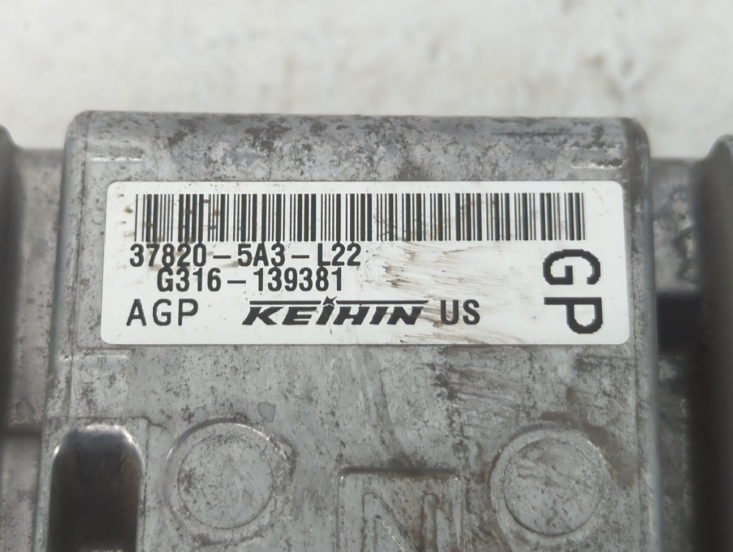 2014 Honda Accord PCM Engine Control Computer ECU ECM PCU OEM P/N:37820-5A3-L21 37820-5A3-L22 Fits OEM Used Auto Parts - Oem