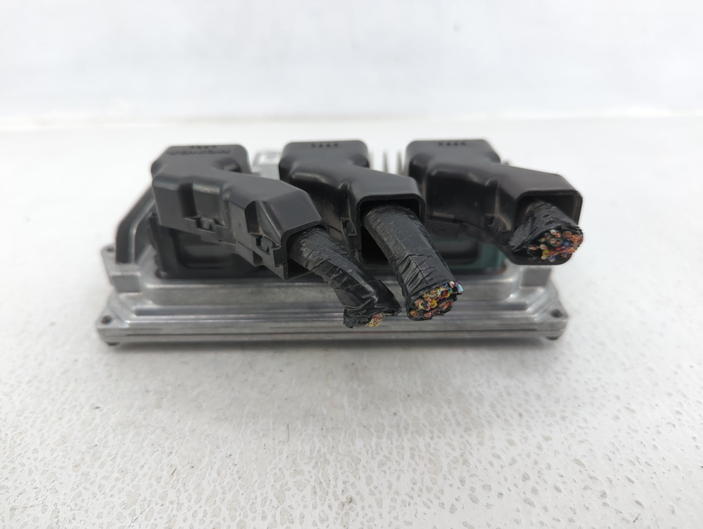 2014 Honda Accord PCM Engine Control Computer ECU ECM PCU OEM P/N:37820-5A3-L21 37820-5A3-L22 Fits OEM Used Auto Parts - Oem