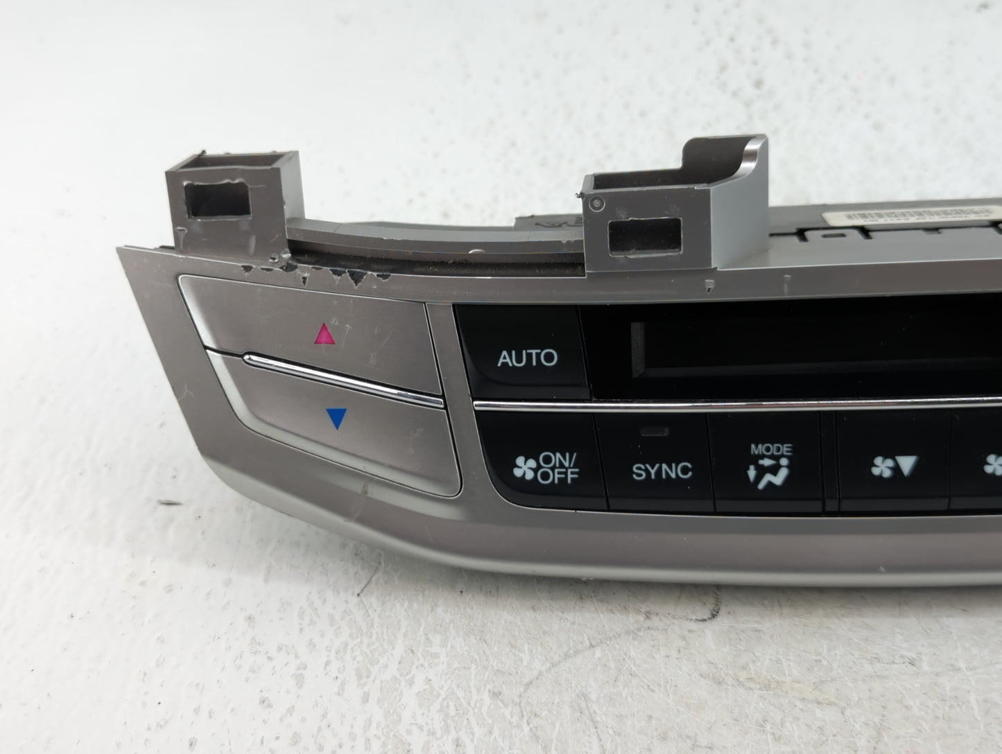 2013-2015 Honda Accord Climate Control Module Temperature AC/Heater Replacement P/N:NH869L Fits Fits 2013 2014 2015 OEM Used