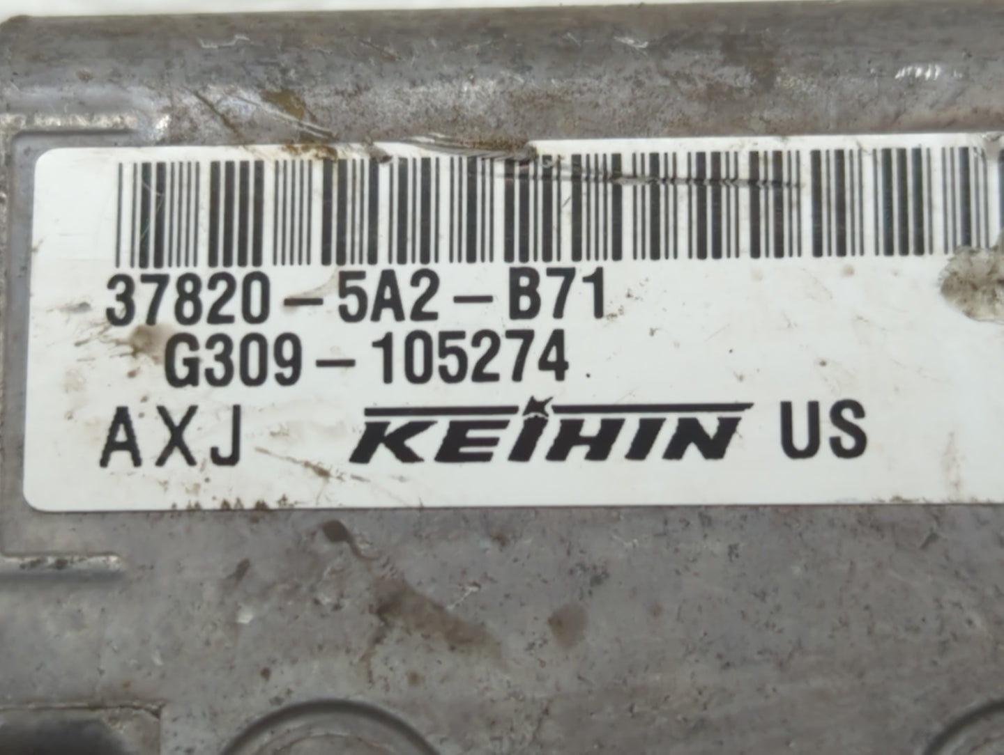 2014 Honda Accord PCM Engine Control Computer ECU ECM PCU OEM P/N:37820-5A2-B71 37820-5A2-B72 Fits OEM Used Auto Parts - Oem