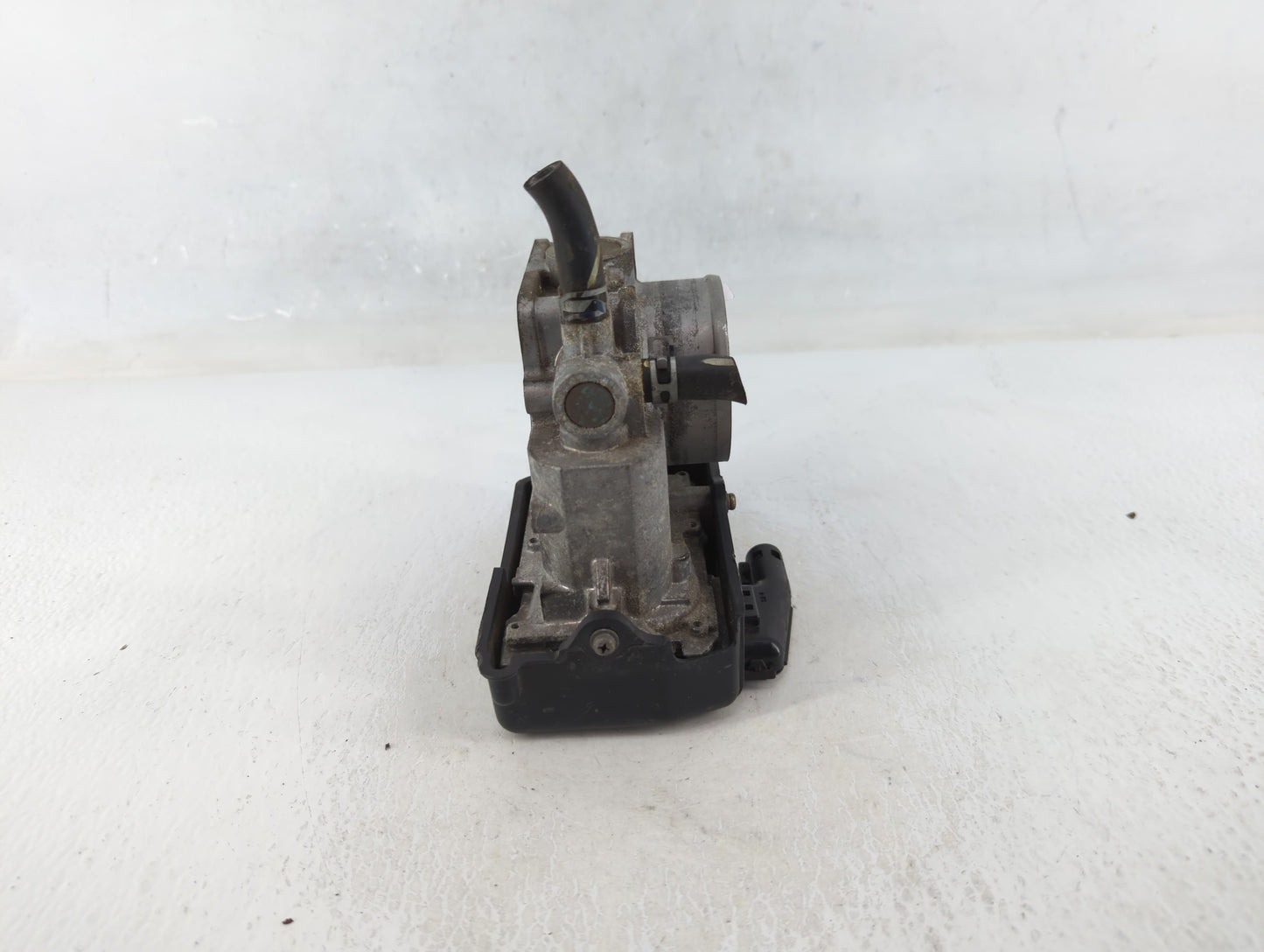 2013-2017 Honda Accord Throttle Body Fits Fits 2013 2014 2015 2016 2017 2018 2019 2020 2021 2022 OEM Used Auto Parts - Oemus