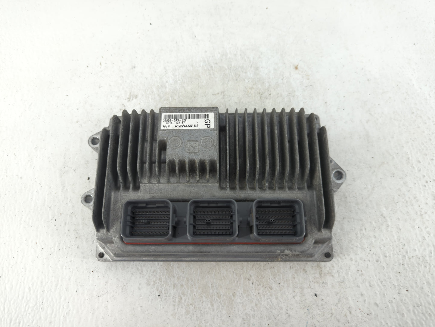 2014 Honda Accord PCM Engine Control Computer ECU ECM PCU OEM P/N:G316-137187 37820-5A3-L22 Fits OEM Used Auto Parts - Oemus