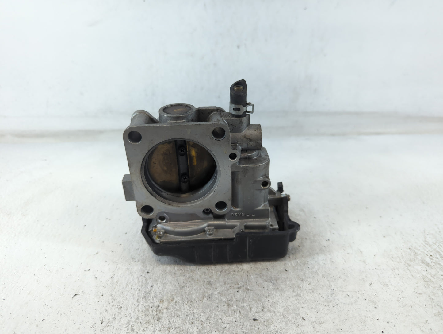 2013-2017 Honda Accord Throttle Body P/N:GMP4A Fits Fits 2013 2014 2015 2016 2017 2018 2019 2020 2021 2022 OEM Used Auto Par