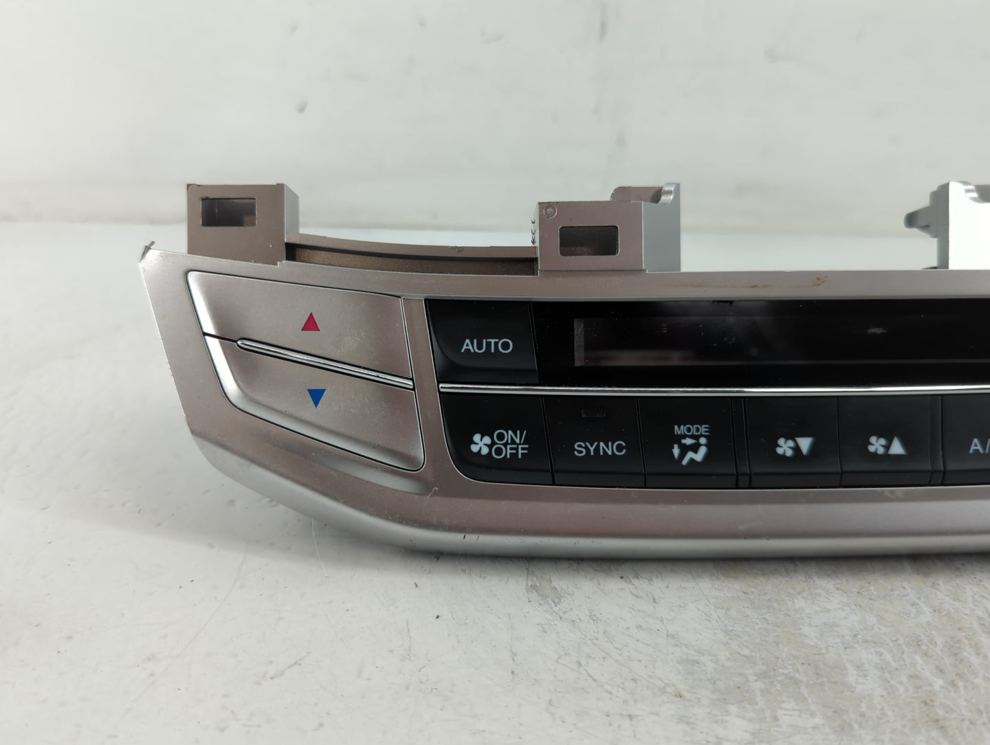 2013-2015 Honda Accord Climate Control Module Temperature AC/Heater Replacement P/N:02014195223 Fits Fits 2013 2014 2015 OEM