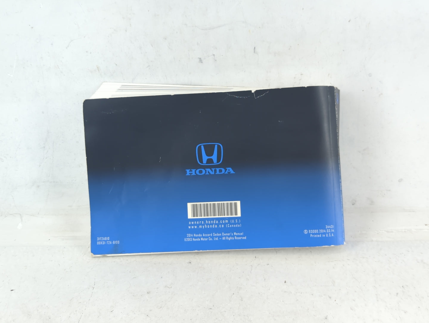 2014 Honda Accord Owners Manual Book Guide P/N:31T2A610 OEM Used Auto Parts - Oemusedautoparts1.com