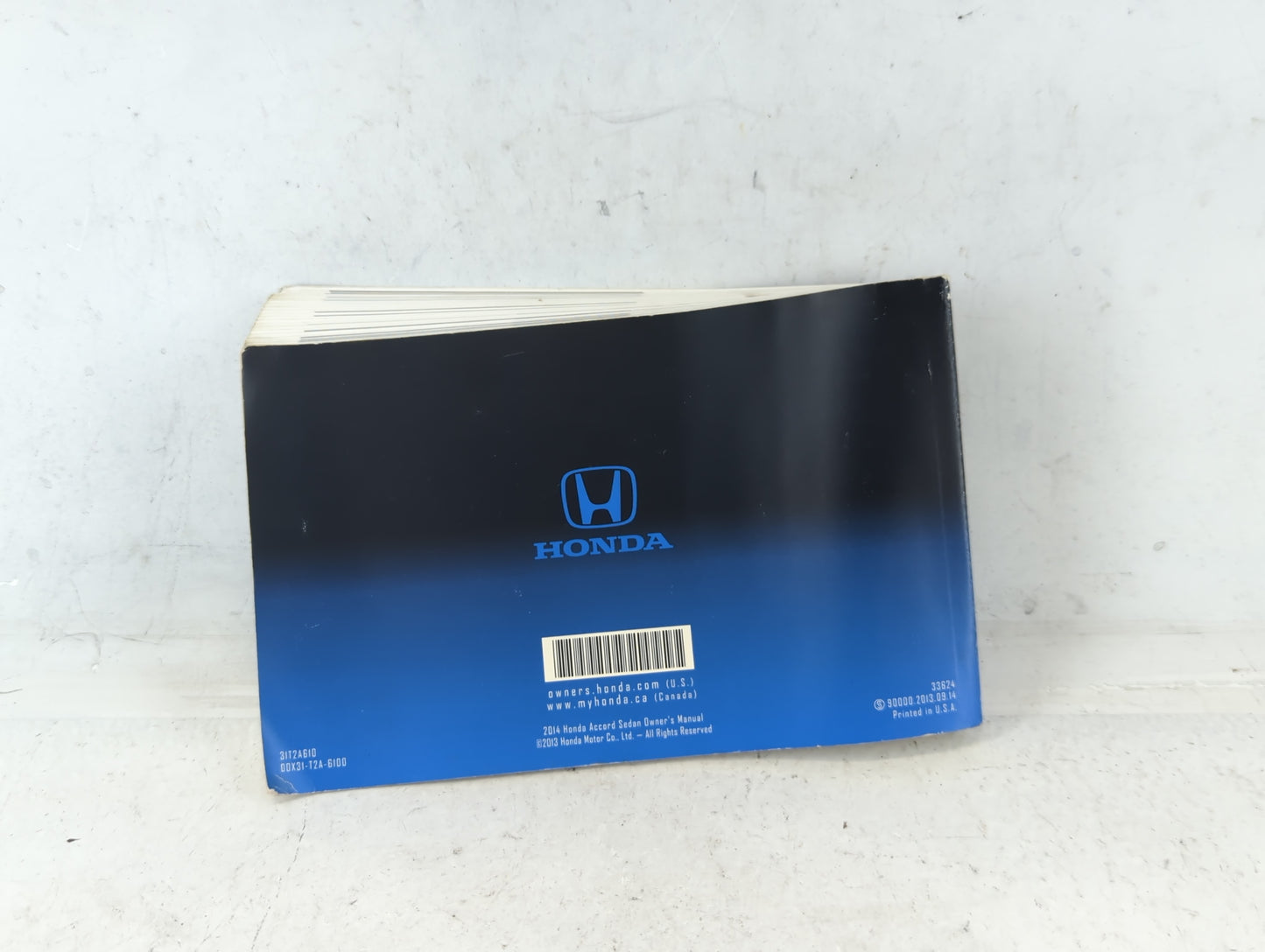 2014 Honda Accord Owners Manual Book Guide P/N:00X31-T2A-6100 31T2A610 OEM Used Auto Parts - Oemusedautoparts1.com