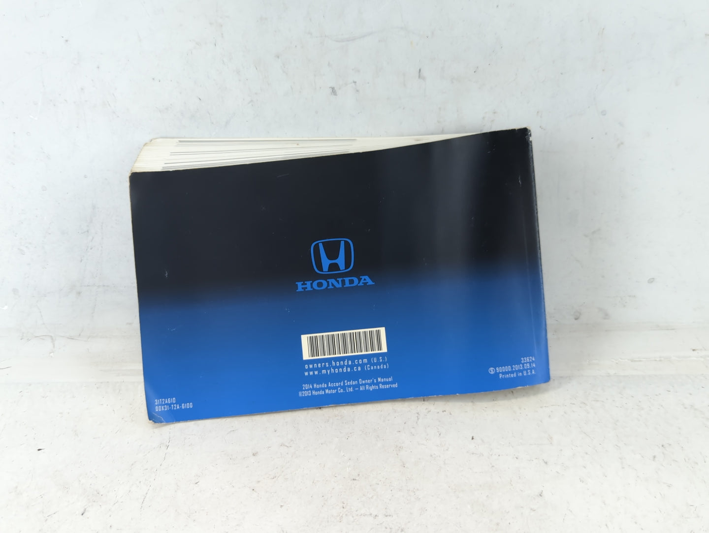 2014 Honda Accord Owners Manual Book Guide P/N:00X31-T2A-6100 31T2A610 OEM Used Auto Parts - Oemusedautoparts1.com
