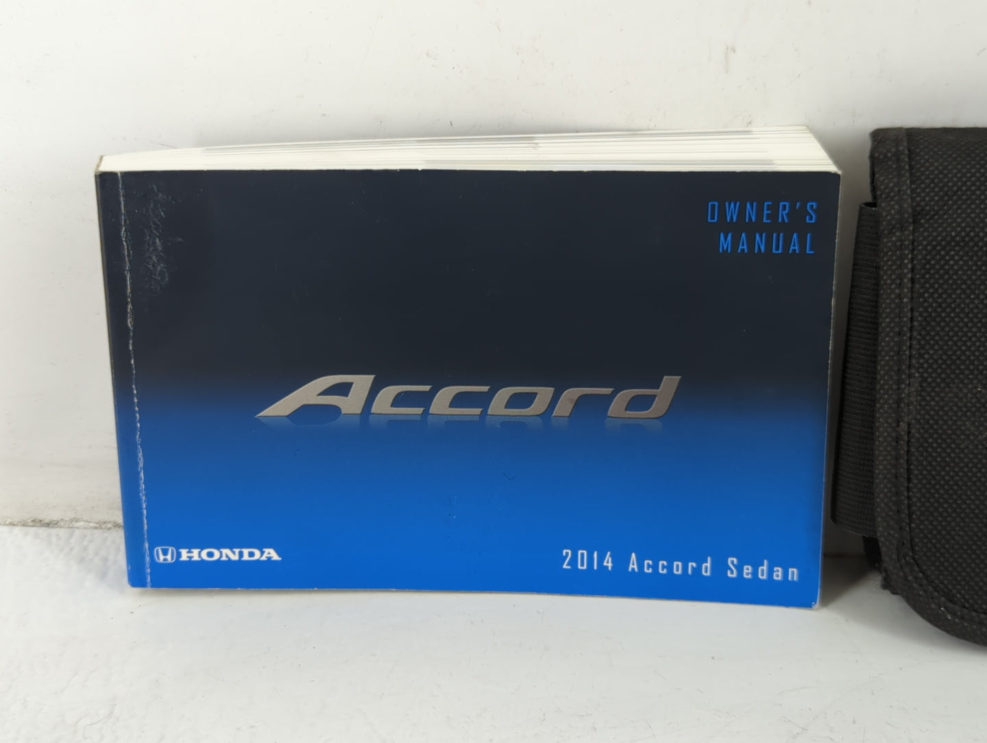 2014 Honda Accord Owners Manual Book Guide P/N:00X31-T2A-6100 OEM Used Auto Parts - Oemusedautoparts1.com