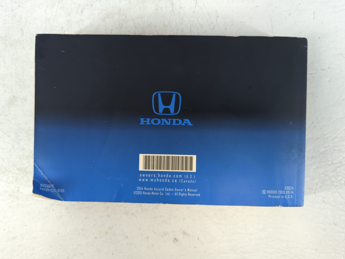 2014 Honda Accord Owners Manual Book Guide P/N:00X31-T2A-6100 OEM Used Auto Parts - Oemusedautoparts1.com