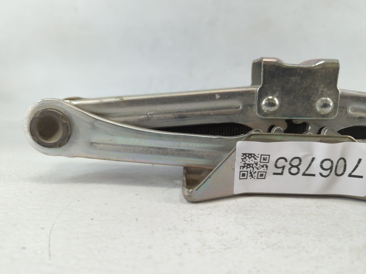 2014 Honda Accord Spare Scissor Car Jack 706785 - Oemusedautoparts1.com