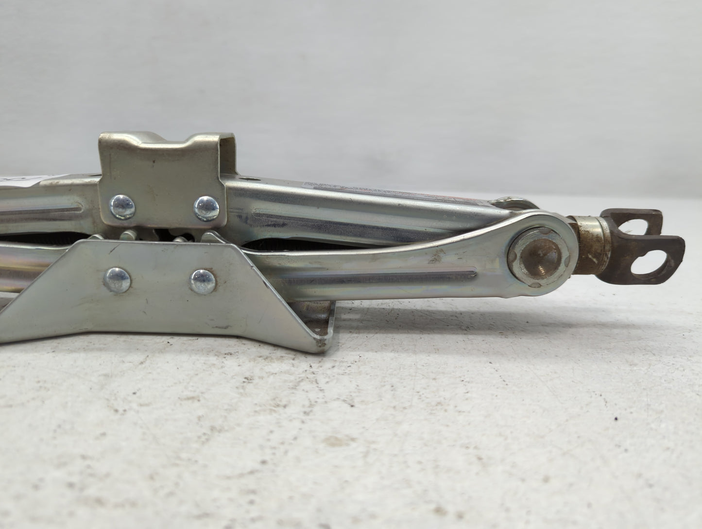 2014 Honda Accord Spare Scissor Car Jack 735402 - Oemusedautoparts1.com
