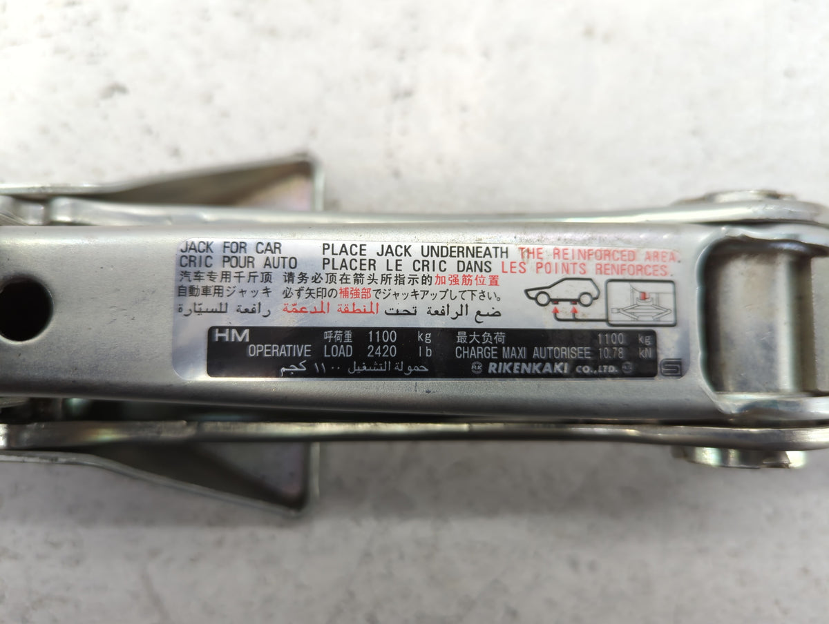 2014 Honda Accord Spare Scissor Car Jack 735402 - Oemusedautoparts1.com