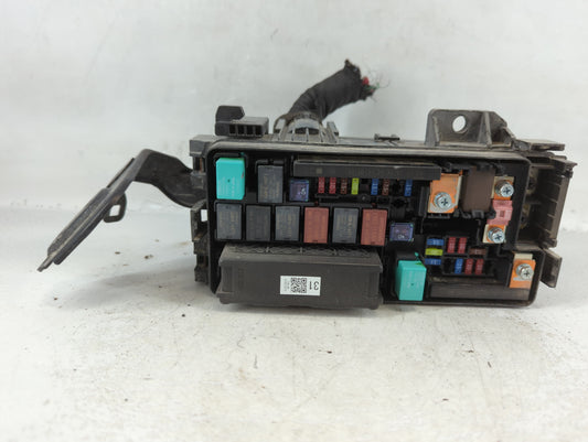 2014 Honda Accord Fusebox Fuse Box Panel Relay Module P/N:006111860998 PP-TD20, T2F-A0 Fits OEM Used Auto Parts