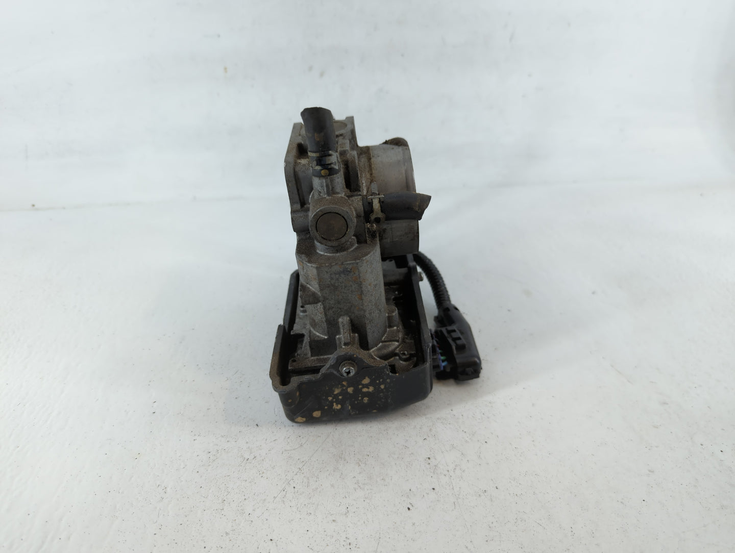 2013-2017 Honda Accord Throttle Body P/N:GMF4A Fits Fits 2013 2014 2015 2016 2017 2018 2019 2020 2021 2022 OEM Used Auto Par