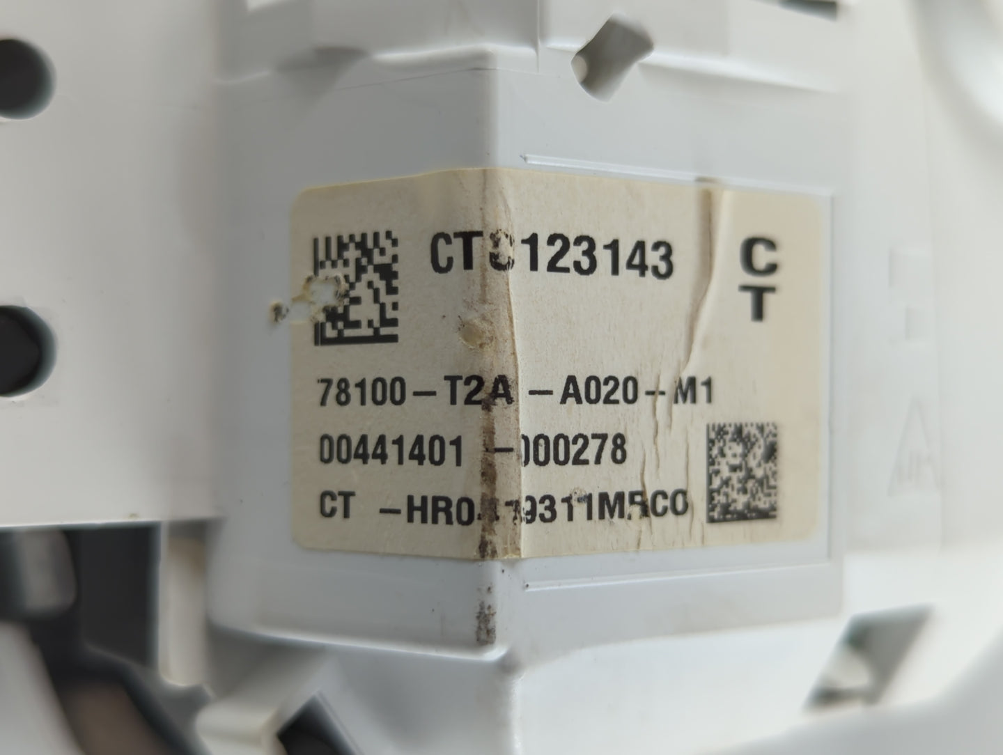 2014 Honda Accord Instrument Cluster Speedometer Gauges P/N:CT0123143 78100-T2A-A020-M1 Fits OEM Used Auto Parts - Oemusedau