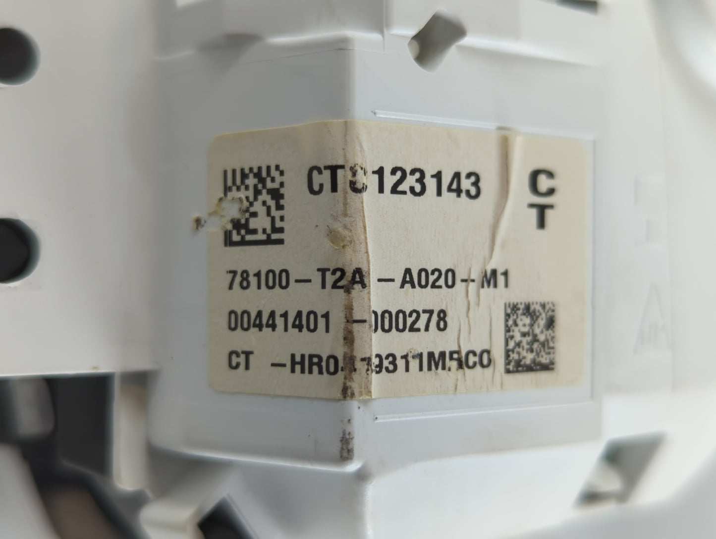 2014 Honda Accord Instrument Cluster Speedometer Gauges P/N:CT0123143 78100-T2A-A020-M1 Fits OEM Used Auto Parts - Oemusedau