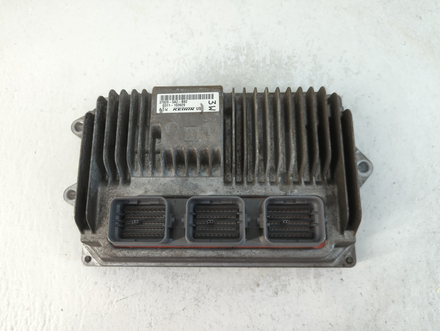 2014 Honda Accord PCM Engine Control Computer ECU ECM PCU OEM P/N:G311-103929 37820-5A2-B82 Fits OEM Used Auto Parts - Oemus