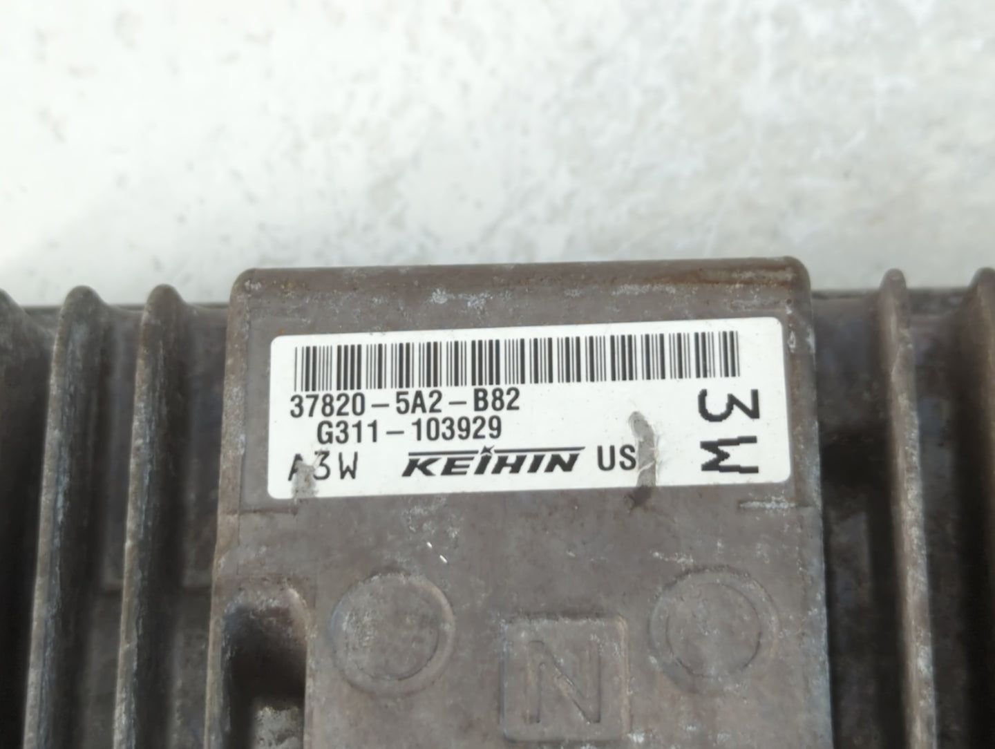 2014 Honda Accord PCM Engine Control Computer ECU ECM PCU OEM P/N:G311-103929 37820-5A2-B82 Fits OEM Used Auto Parts - Oemus