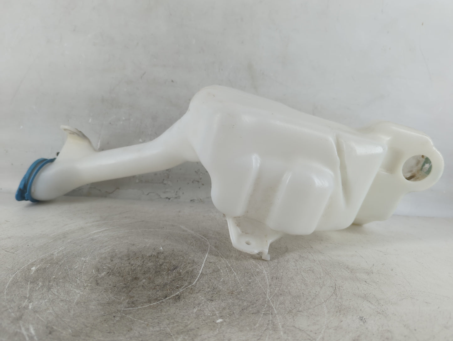 2013-2017 Honda Accord Windshield Washer Fluid Reservoir Bottle Oem - Oemusedautoparts1.com