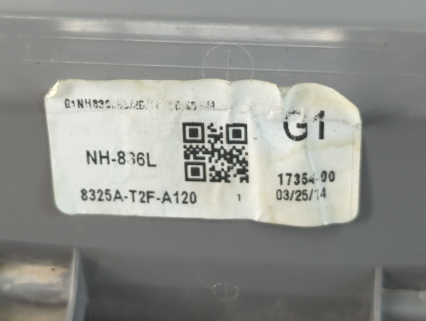 2014 Honda Accord Overhead Roof Console 838909 - Oemusedautoparts1.com