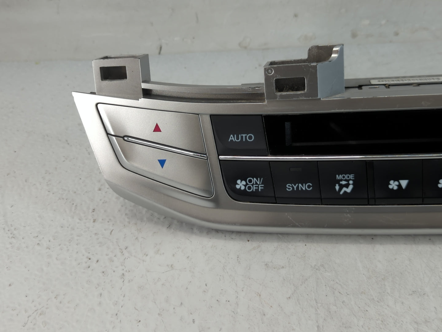 2013-2015 Honda Accord Climate Control Module Temperature AC/Heater Replacement P/N:79600T2FA411M1 Fits Fits 2013 2014 2015 