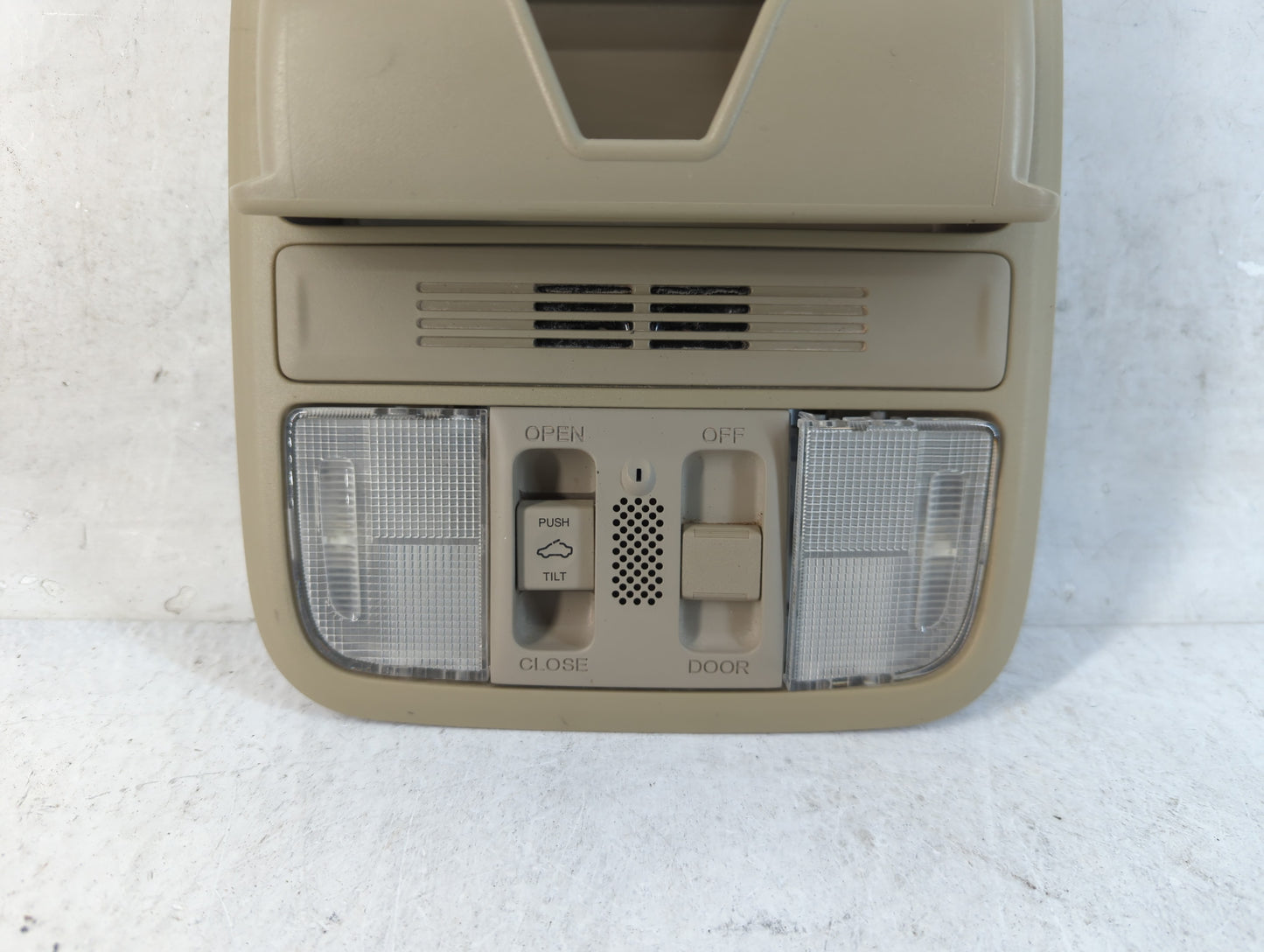 2014 Honda Accord Overhead Roof Console 888933 - Oemusedautoparts1.com