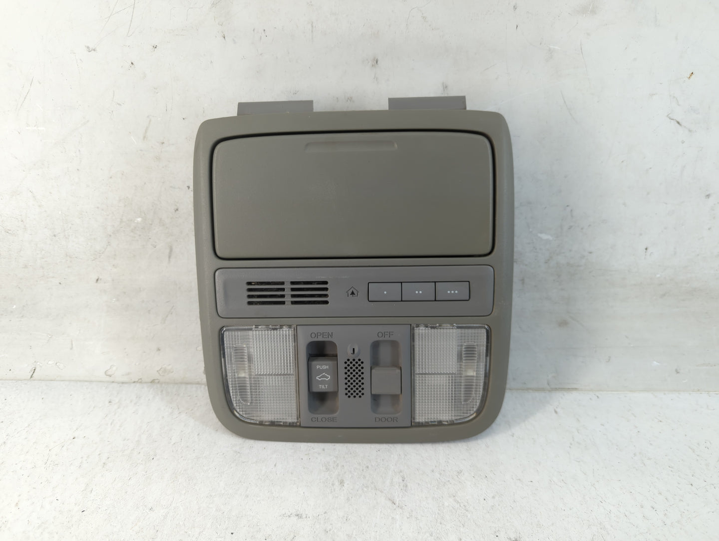 2014 Honda Accord Overhead Roof Console 892438 - Oemusedautoparts1.com