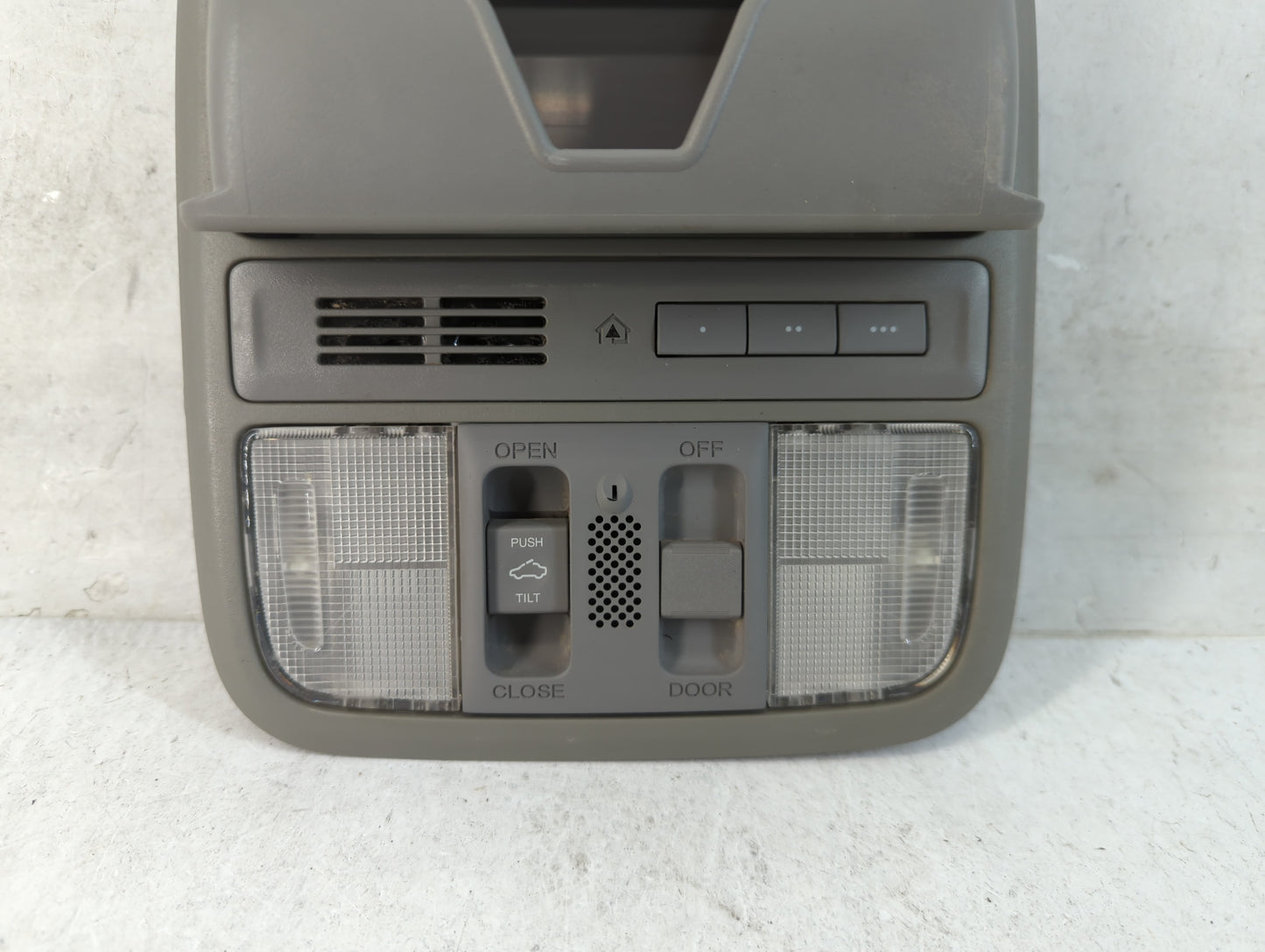 2014 Honda Accord Overhead Roof Console 892438 - Oemusedautoparts1.com