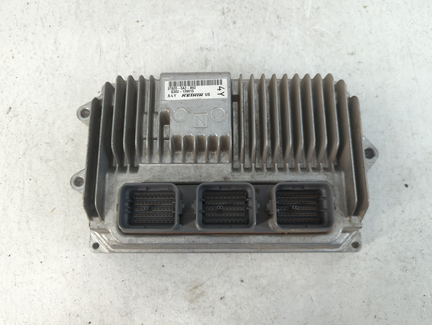 2014 Honda Accord PCM Engine Control Computer ECU ECM PCU OEM P/N:G316-137187 37820-5A2-B62 Fits OEM Used Auto Parts - Oemus
