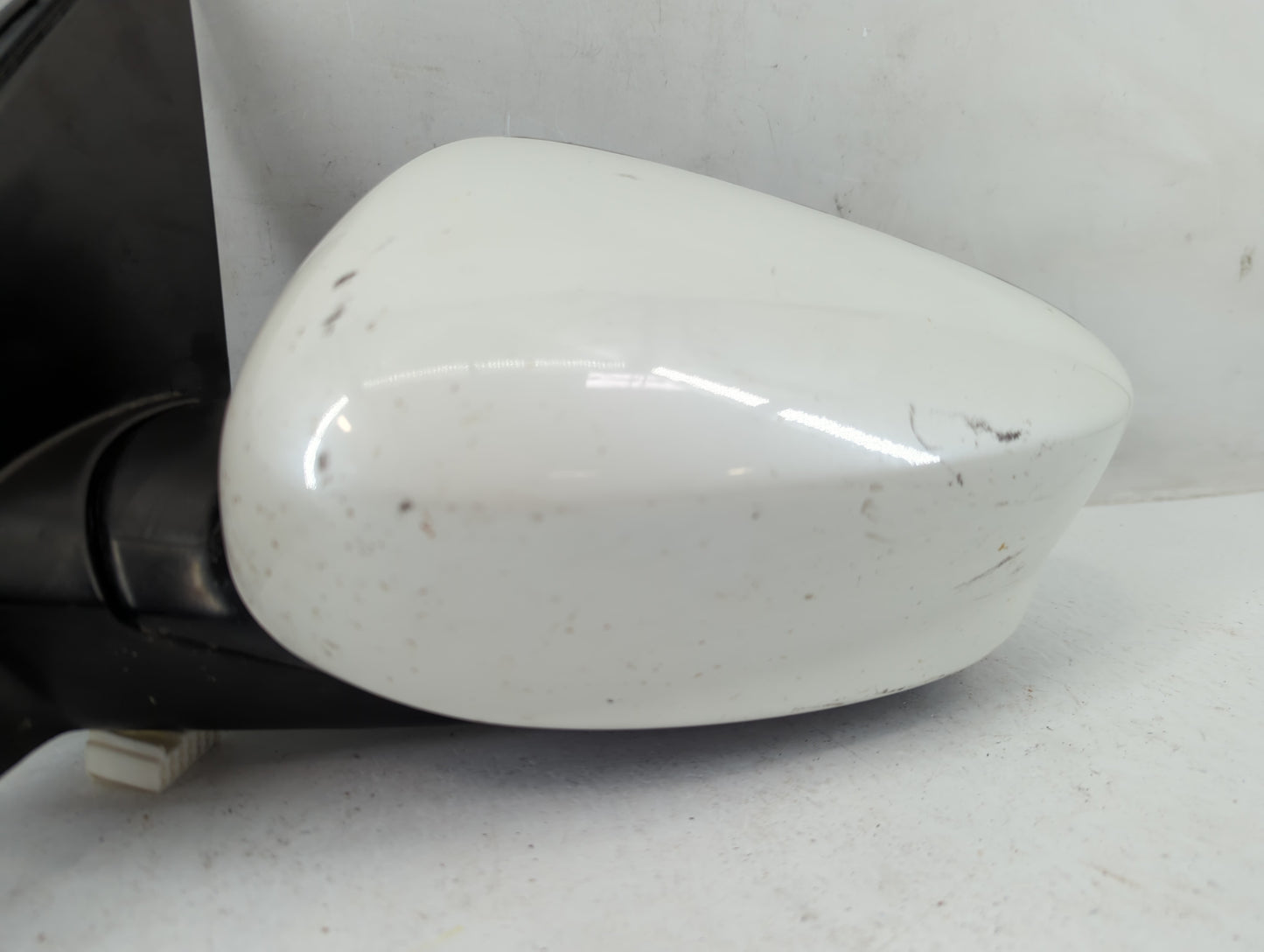 2013-2017 Honda Accord Driver Side View Mirror - Left Door Mirror OEM Used - Oemusedautoparts1.com