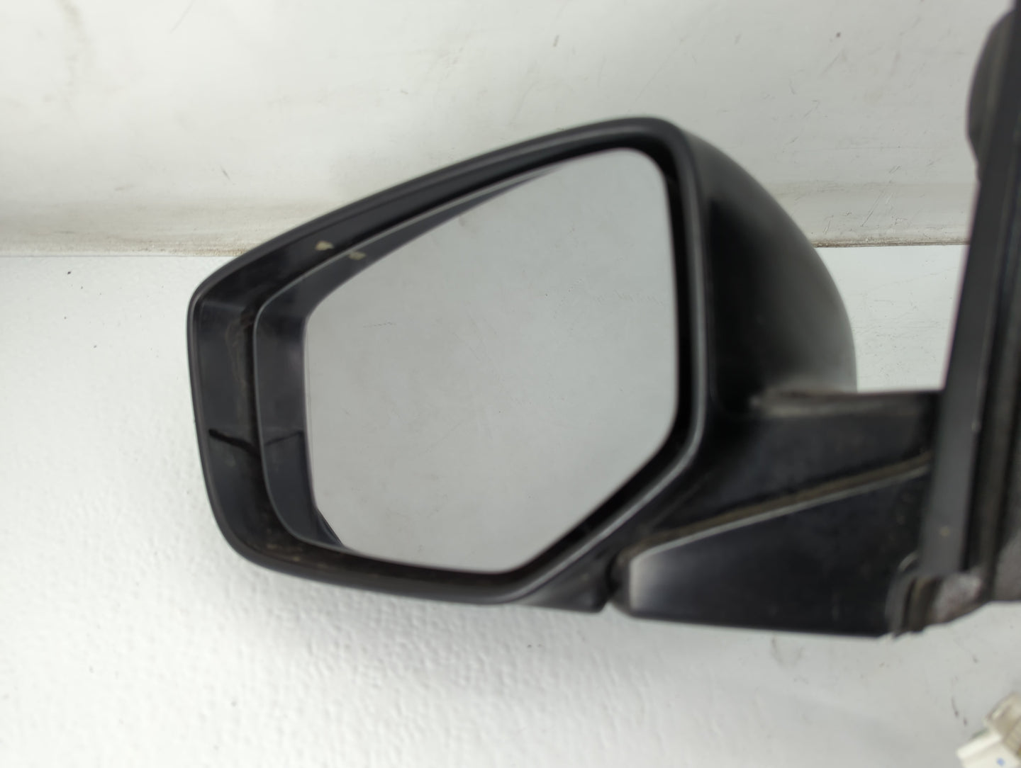 2013-2017 Honda Accord Driver Side View Mirror - Left Door Mirror OEM Used - Oemusedautoparts1.com
