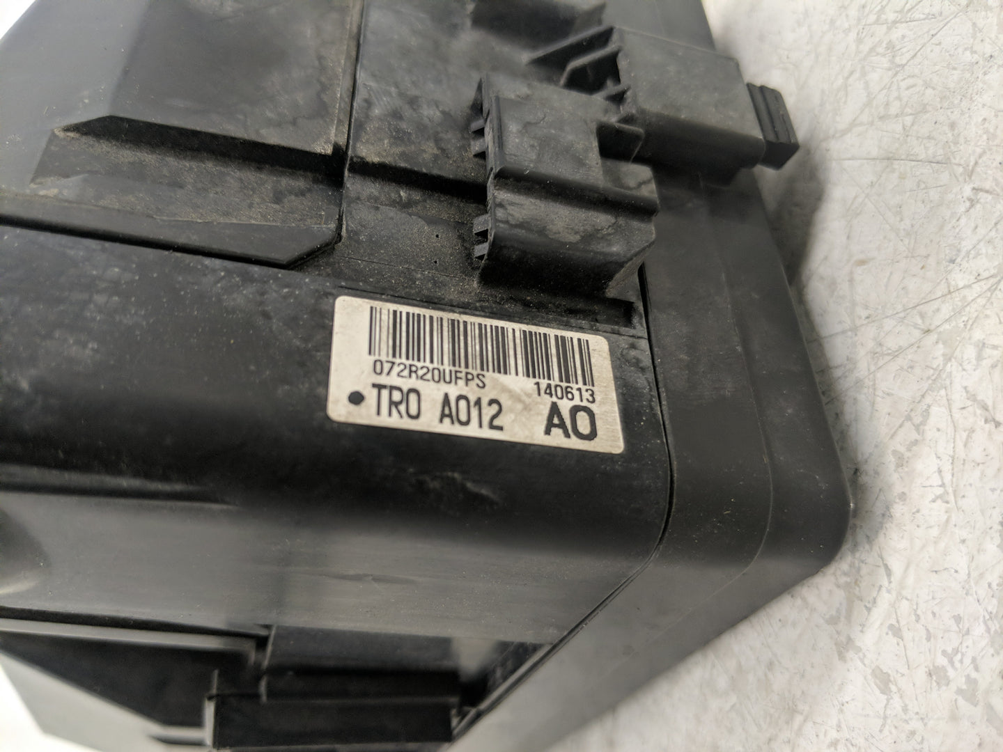 2012-2015 Honda Civic Fusebox Fuse Box Panel Relay Module P/N:072R20UFPS Fits Fits 2012 2013 2014 2015 OEM Used Auto Parts -