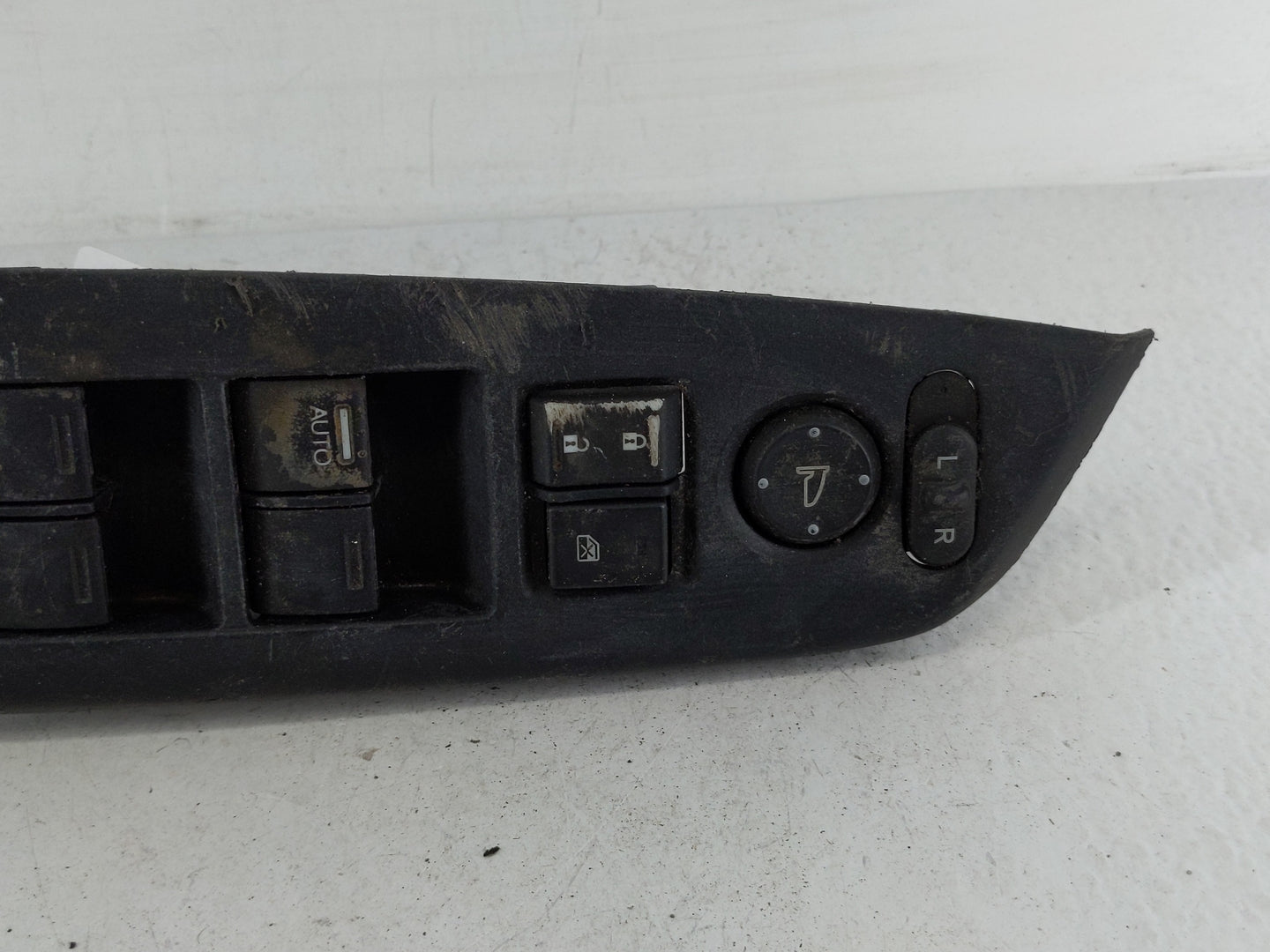 2014-2015 Honda Civic Master Power Window Switch Replacement Driver Side Left P/N:T2A A110 Fits Fits 2014 2015 OEM Used Auto