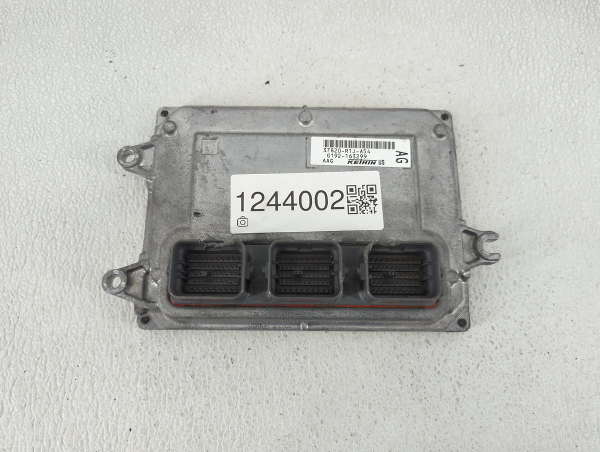 2014-2015 Honda Civic PCM Engine Control Computer ECU ECM PCU OEM P/N:G192-163299 37820-R1J-A64 Fits 2014 2015 OEM Used Auto