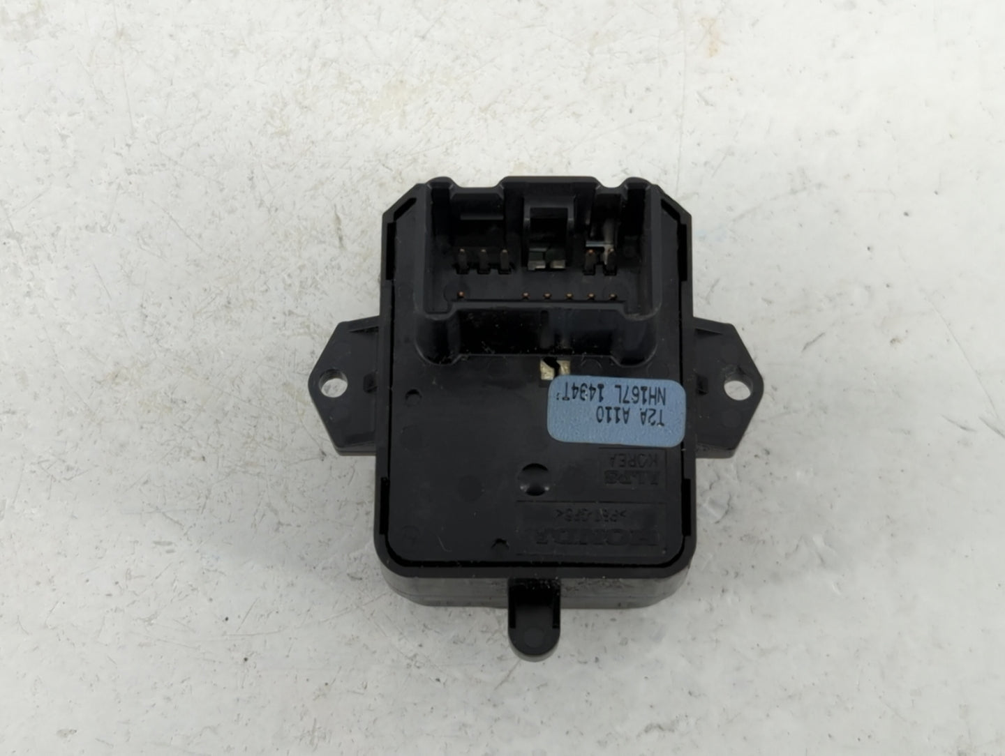 2013-2015 Honda Civic Master Power Window Switch Replacement Driver Side Left P/N:T2A A110 Fits OEM Used Auto Parts - Oemuse