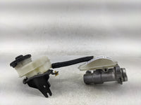 2013-2015 Honda Civic Brake Master Cylinder - Oemusedautoparts1.com