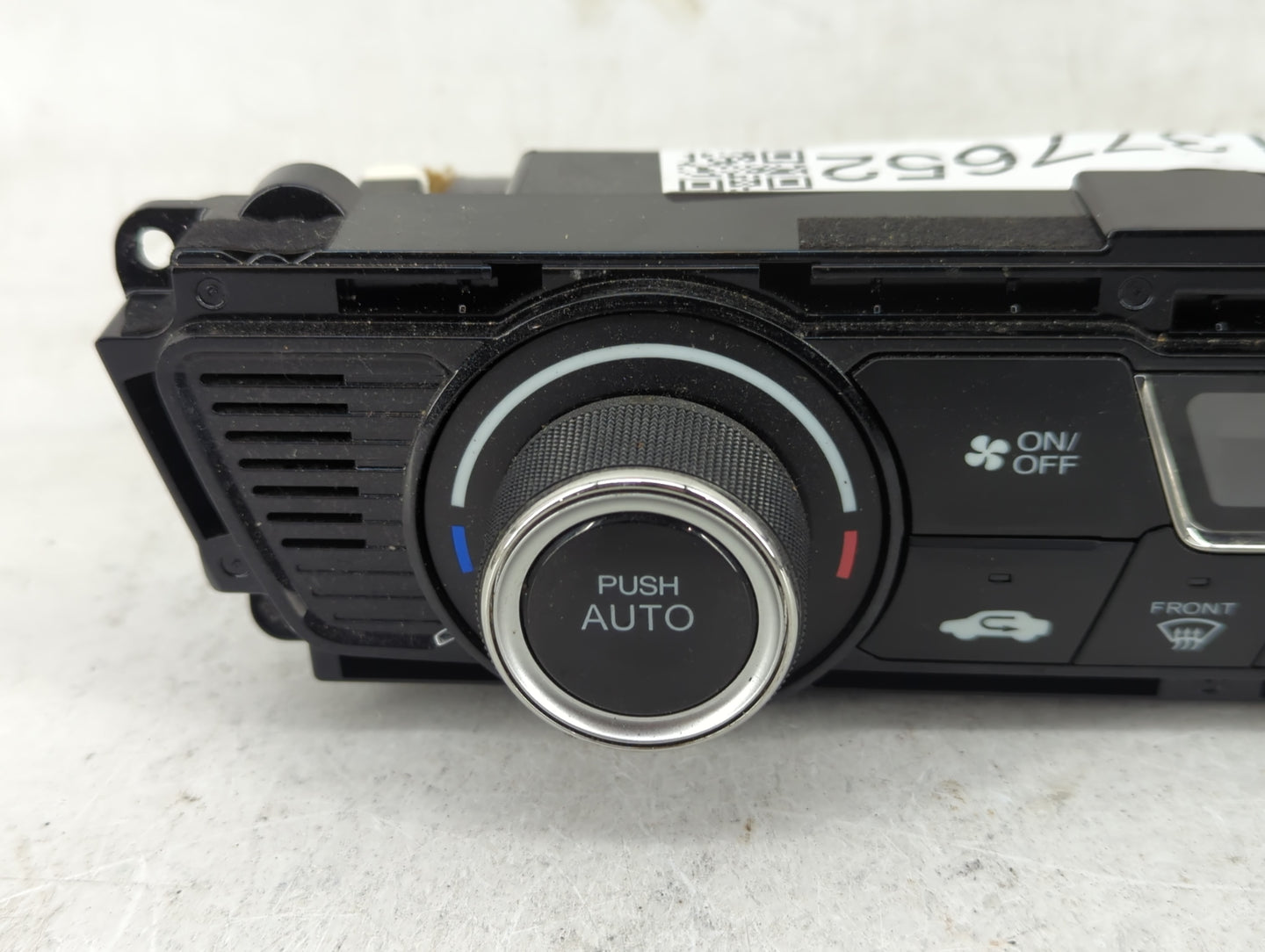 2013-2015 Honda Civic Climate Control Module Temperature AC/Heater Replacement P/N:NH-587L Fits Fits 2013 2014 2015 OEM Used