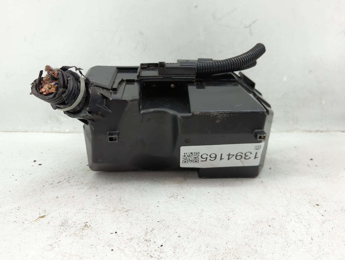 2012-2015 Honda Civic Fusebox Fuse Box Panel Relay Module P/N:TR0 A012 Fits Fits 2012 2013 2014 2015 OEM Used Auto Parts - O