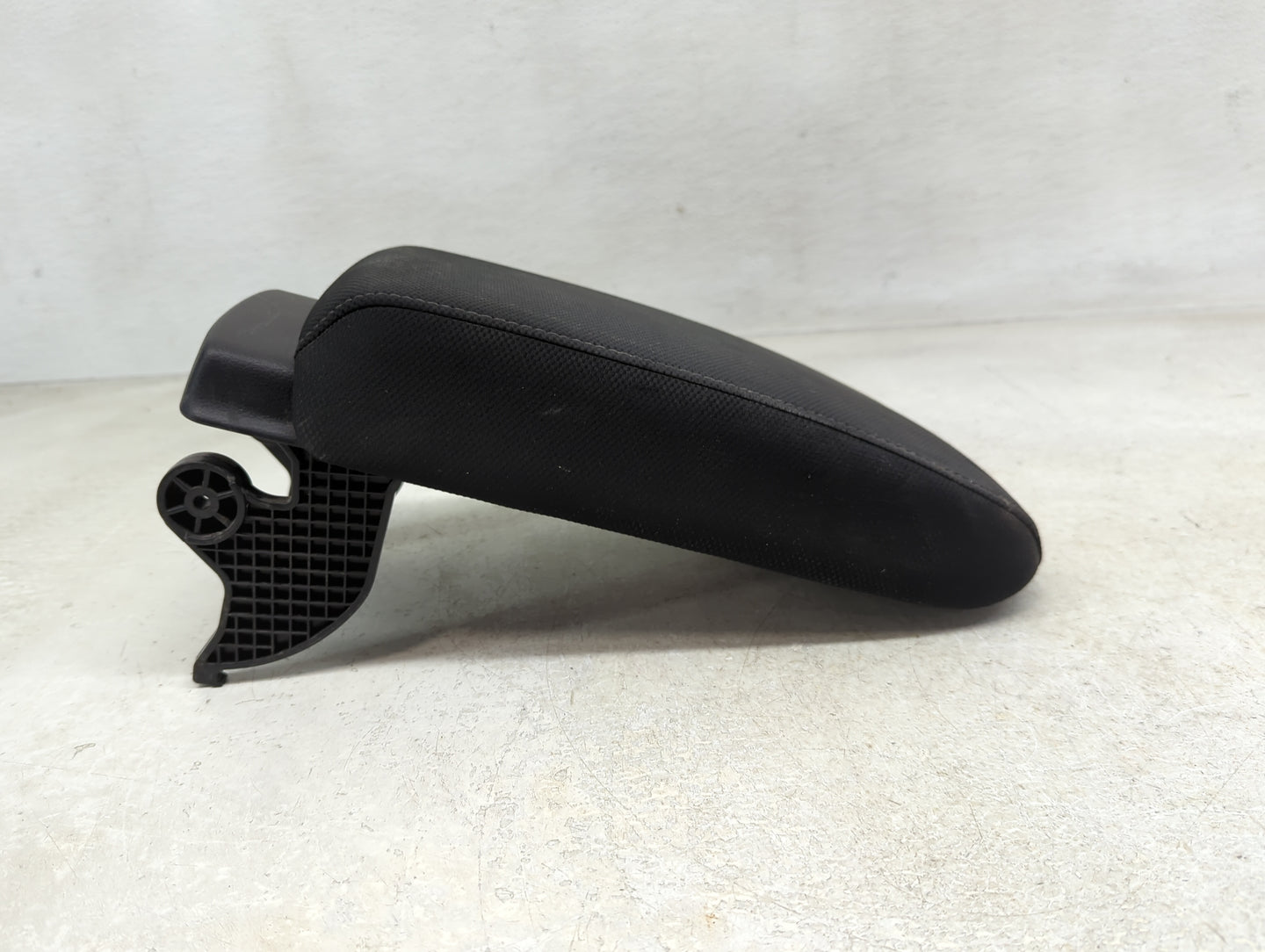 2014 Honda Civic Center Console Armrest Cover Lid Fits OEM Used Auto Parts - Oemusedautoparts1.com